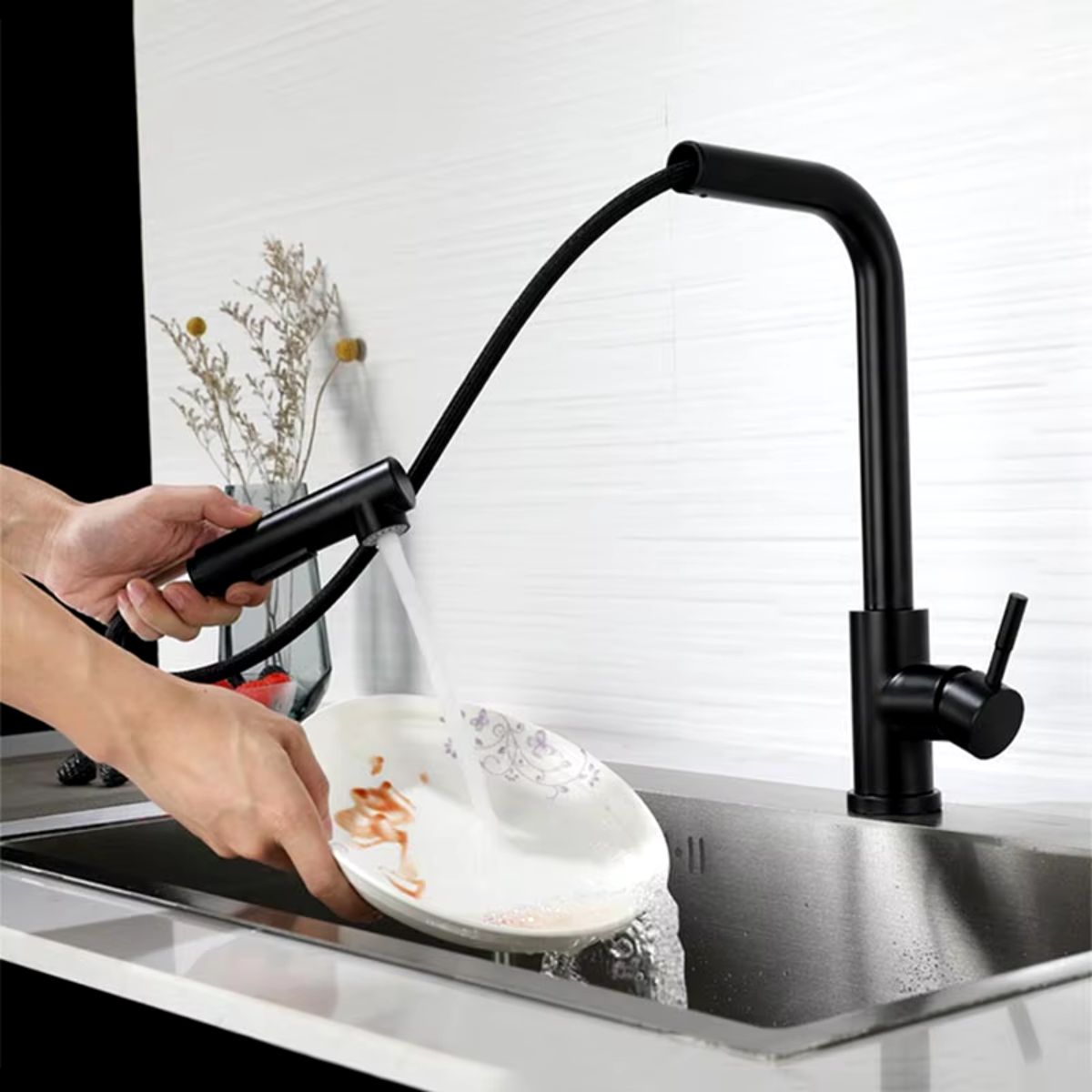 Torneira Bancada Misturador Extensor - Modelo Retracta - Preta
